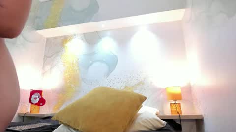 Snapshot of yara_shiine chatting on January 5, 2026, 5:27 pm yara_shiine online show from January 5, 2026, 5:27 pm