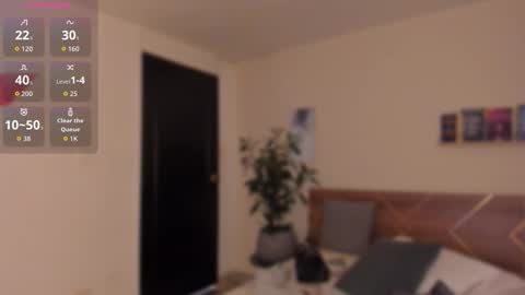 Snapshot of yarirose chatting on February 9, 2026, 2:32 pm Yary online show from February 9, 2026, 2:32 pm