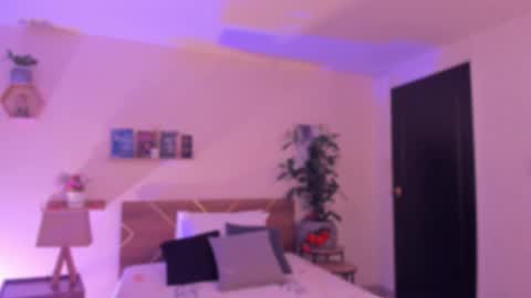 Snapshot of yarirose chatting on March 4, 2026, 1:50 pm Yary online show from March 4, 2026, 1:50 pm