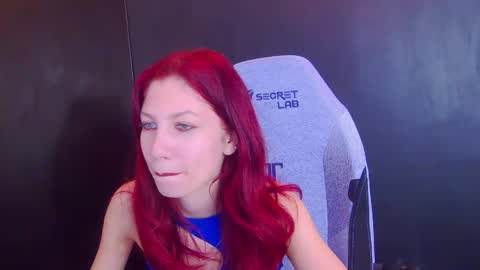 Snapshot of yasemina_ chatting on April 8, 2026, 9:15 pm Yase online show from April 8, 2026, 9:15 pm