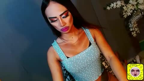 miss yasii online show from January 22, 2025, 5:49 pm