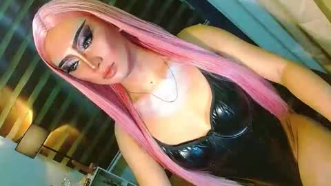 Snapshot of yasii19 chatting on June 1, 2026, 1:24 pm miss yasii online show from June 1, 2026, 1:24 pm