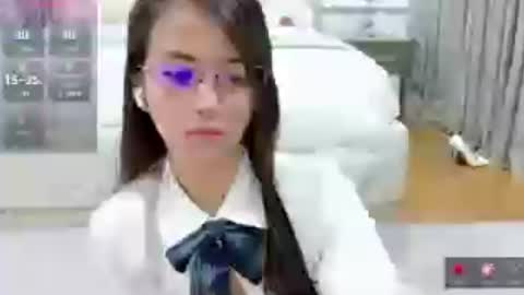Snapshot of yasmienatos chatting on July 13, 2026, 6:38 am Yasmien Atos online show from July 13, 2026, 6:38 am
