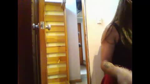 Yasmin Paez online show from October 21, 2025, 7:47 pm