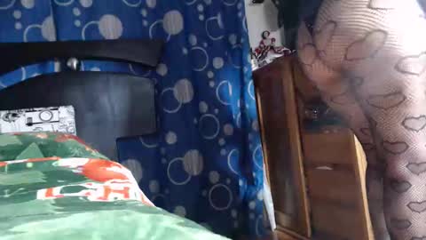 Snapshot of yassa_zan chatting on November 2, 2025, 4:59 am yassa_zan online show from November 2, 2025, 4:59 am