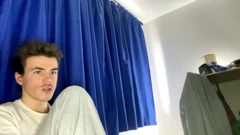 yayay333 online show from March 28, 2026, 1:54 pm