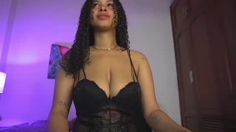 yayoi_cresp18 online show from July 18, 2026, 3:11 am