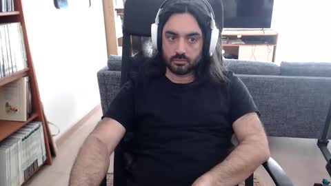 yeeaahoo online show from April 20, 2026, 9:45 am