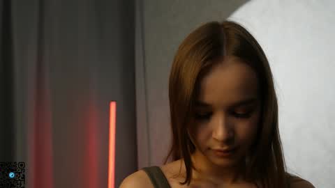 Kate online show from December 12, 2024, 5:04 pm