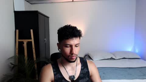 yeff online show from April 13, 2026, 11:43 pm