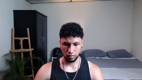 Snapshot of yeff_stone chatting on April 30, 2026, 1:12 am yeff online show from April 30, 2026, 1:12 am