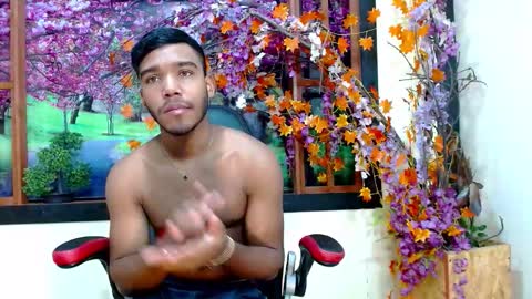 yeinner_ online show from October 20, 2025, 7:25 pm