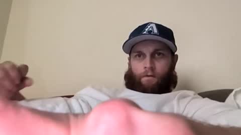 Jennmike online show from November 10, 2025, 10:20 pm