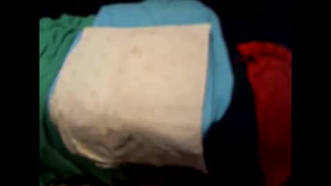 .     y e l l o w s n a k e s       . online show from September 14, 2025, 6:07 pm