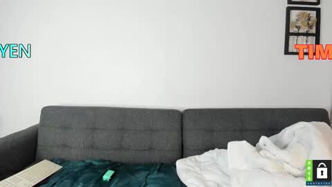 Yen online show from November 1, 2025, 7:10 am