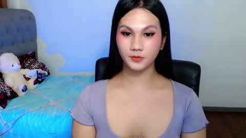 Yen online show from September 19, 2025, 2:35 am