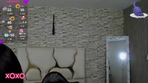 Snapshot of yenn_tay chatting on June 25, 2026, 11:37 am ZAYDEN online show from June 25, 2026, 11:37 am