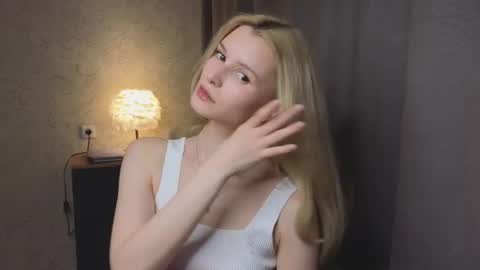 Snapshot of yennaone chatting on June 23, 2026, 3:10 pm Yenna online show from June 23, 2026, 3:10 pm