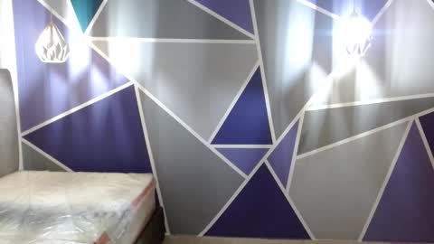 Yera  online show from October 3, 2025, 11:24 pm