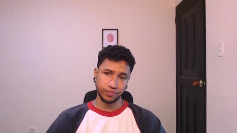 Yeff ind. model  online show from December 24, 2024, 1:38 am