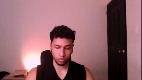 Yeff ind. model  online show from January 29, 2025, 1:48 am