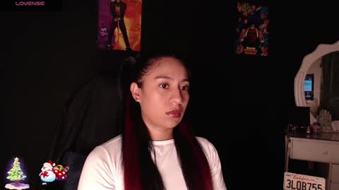 Yesi online show from January 4, 2025, 1:53 pm