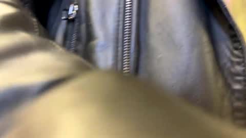 Zlata online show from November 17, 2025, 4:13 pm