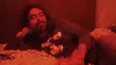 yeshuaaa999 online show from January 10, 2026, 7:43 am