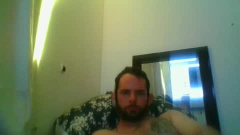 yesinchris7 online show from June 28, 2026, 12:33 pm