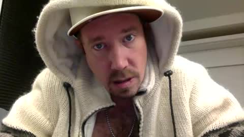 yesplesae online show from February 3, 2025, 8:24 am