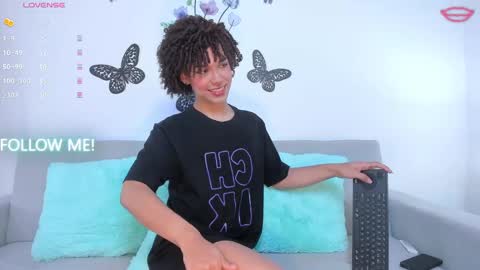 Snapshot of yess__daddyy chatting on February 14, 2025, 3:26 pm YAMPOOL online show from February 14, 2025, 3:26 pm