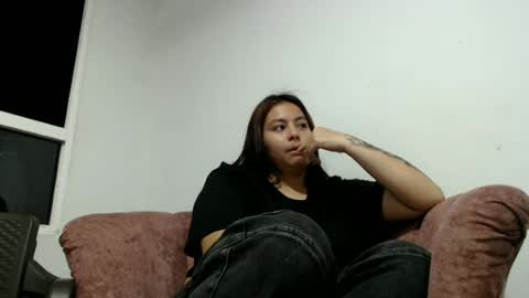 Snapshot of yessica_08 chatting on June 14, 2026, 1:03 am yessica and andres online show from June 14, 2026, 1:03 am