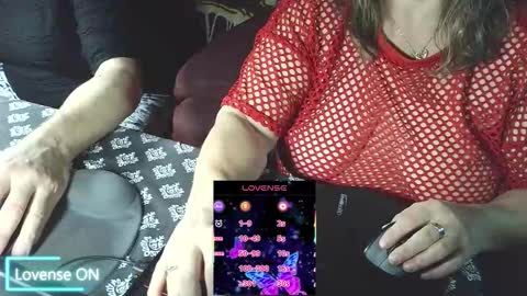 yessirprincesspet online show from October 12, 2025, 3:38 am