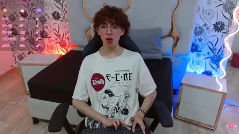  Yessy  online show from September 29, 2025, 8:02 pm