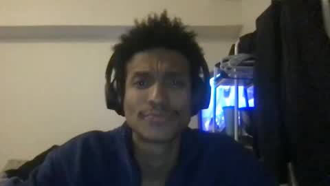 yesyesf32 online show from March 5, 2026, 5:58 am