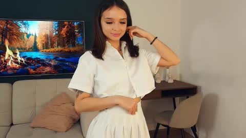 Snapshot of yet_wet chatting on October 22, 2025, 7:52 am Polly online show from October 22, 2025, 7:52 am