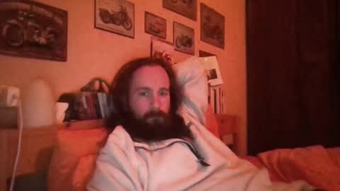 yeti_92 online show from January 4, 2025, 5:37 pm