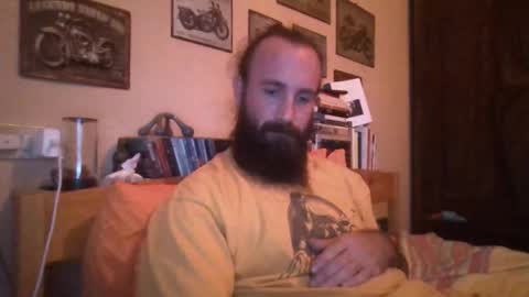 yeti_92 online show from September 22, 2025, 5:04 pm