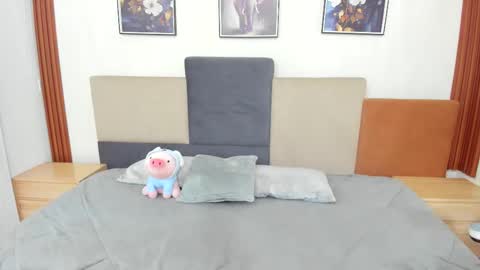 YEYE online show from January 10, 2026, 2:46 am