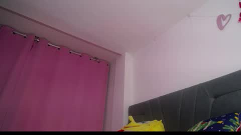 Yiny online show from February 15, 2026, 9:41 am