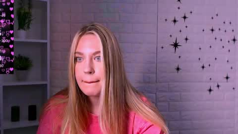 Snapshot of ylia_fress chatting on May 7, 2026, 8:14 pm Ylia online show from May 7, 2026, 8:14 pm