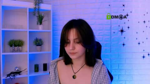 Snapshot of ylia_fress chatting on May 24, 2026, 9:36 am Ylia online show from May 24, 2026, 9:36 am