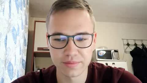 Yminoske online show from November 14, 2025, 8:35 am