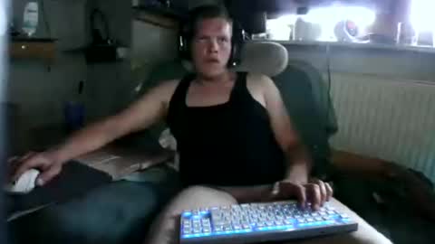 Snapshot of ynghotgerman92 chatting on June 12, 2026, 6:29 pm ynghotgerman92 online show from June 12, 2026, 6:29 pm
