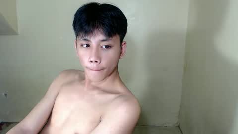 Snapshot of ynotyu chatting on November 21, 2025, 5:33 pm ynotyu online show from November 21, 2025, 5:33 pm