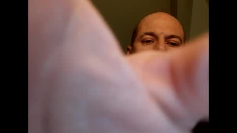 ynwaynwa801 online show from April 1, 2026, 11:00 am