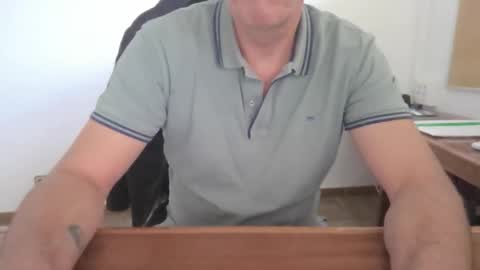 Yo47 online show from November 11, 2025, 3:56 pm