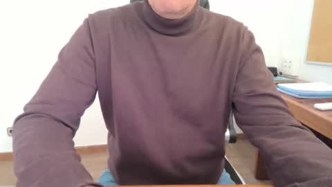 Yo47 online show from December 2, 2025, 2:34 pm