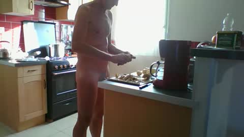 Snapshot of yoannsexmalo chatting on September 17, 2025, 7:54 am Yoann online show from September 17, 2025, 7:54 am