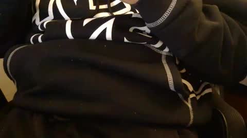 yokaxondoo online show from February 23, 2026, 6:33 am